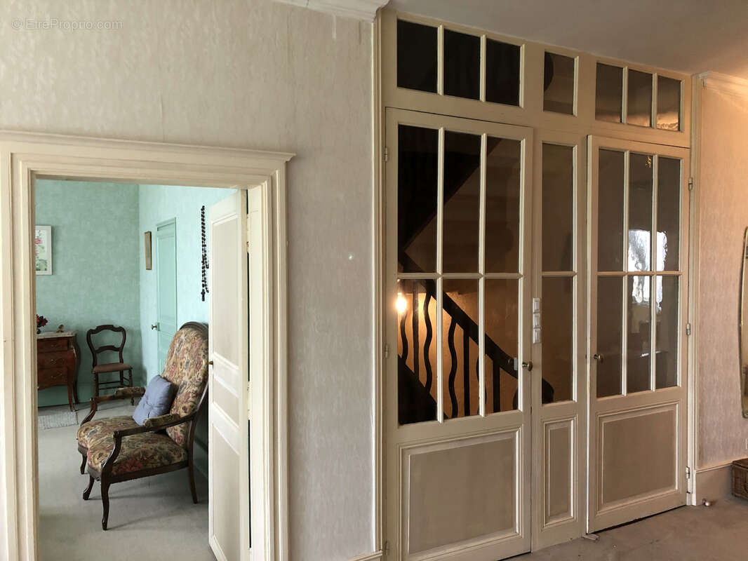 Maison à BARBEZIEUX-SAINT-HILAIRE