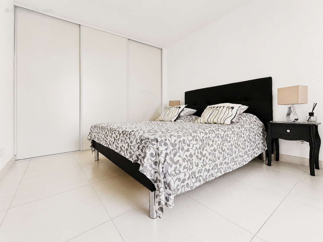 Agréable appartement t2 à ste-lucie de porto-vecchio à proximité des commodités et à dix min des plages - photo 11