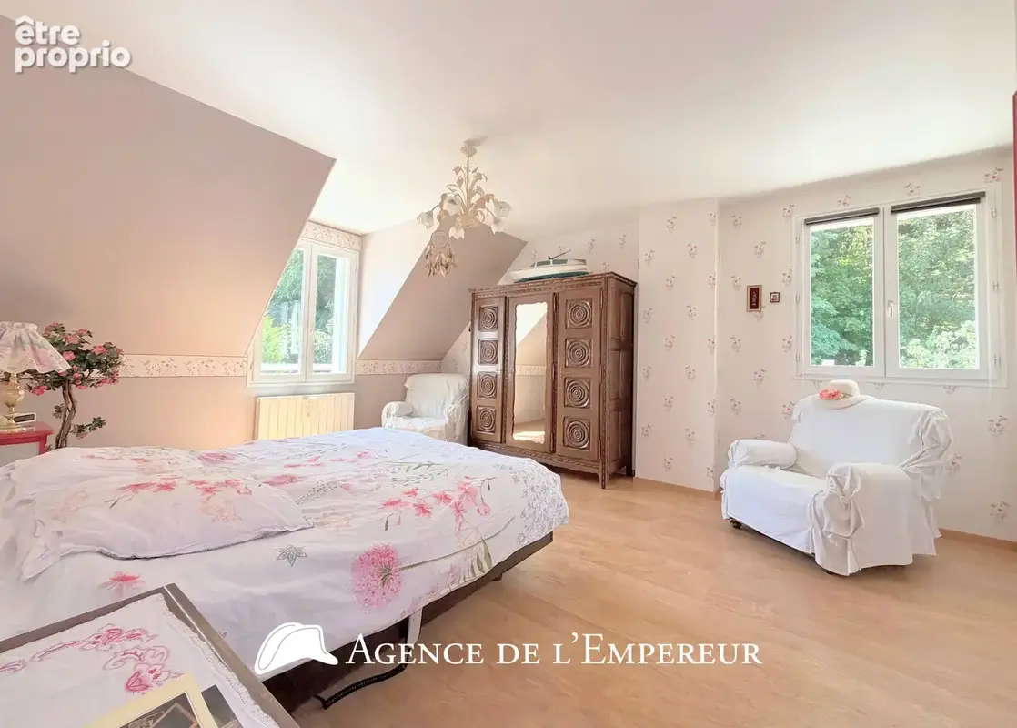 Maison 5 chambres, grand jardin, Saint-Cucufa. - photo 18
