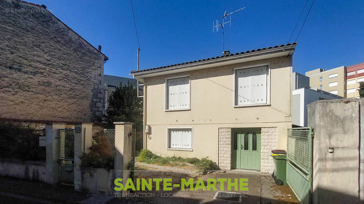 Maison à NIORT