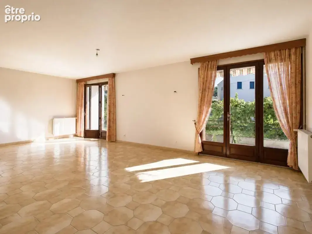 Maison de 8 pièces de 226,7 m² à Valence - photo 15