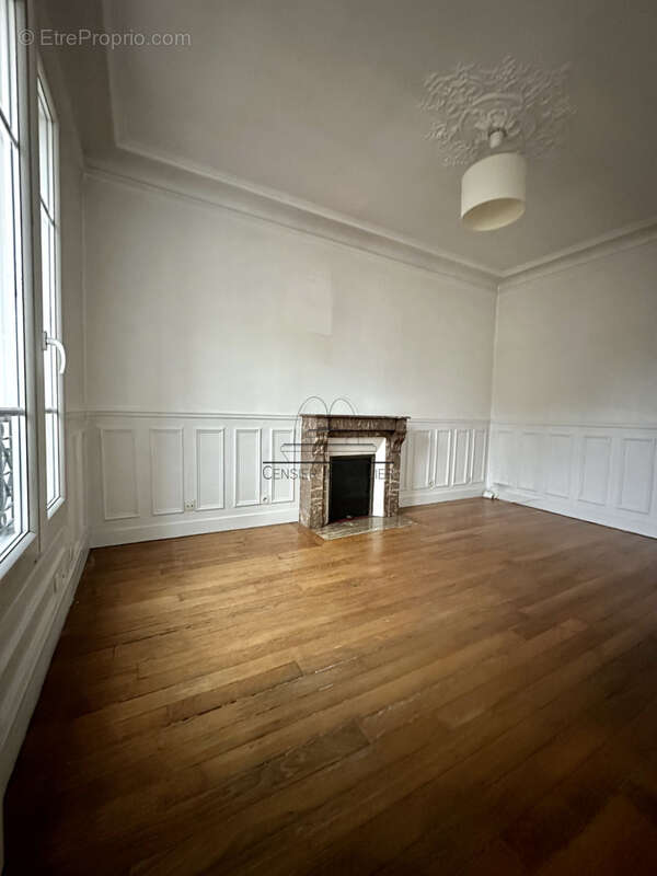 Appartement à PARIS-5E