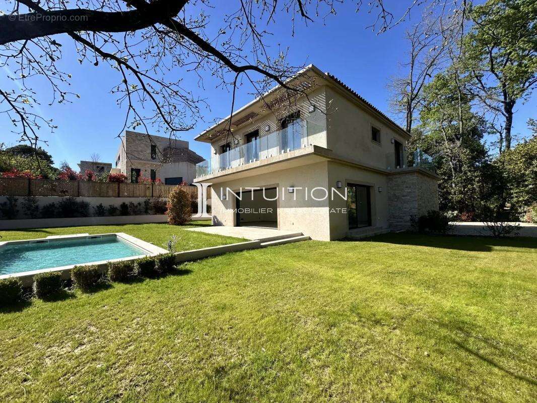 Maison à MOUGINS