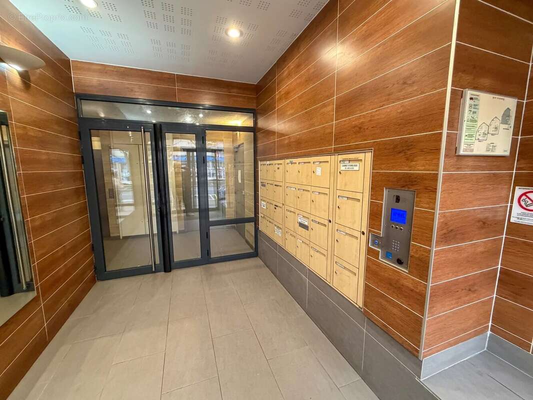 Appartement à LE RAINCY