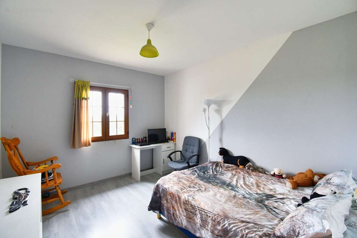Maison 150 m² à Alligny-En-Morvan  - photo 3