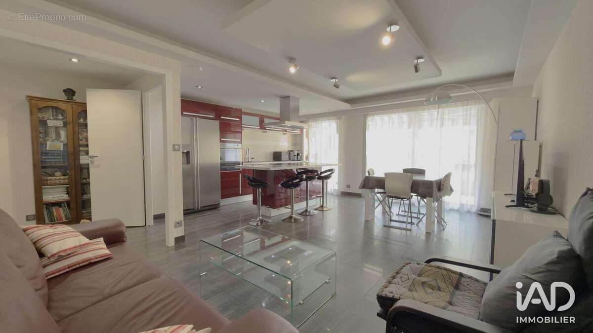 Photo 9 - Appartement à SAINT-LAURENT-DU-VAR