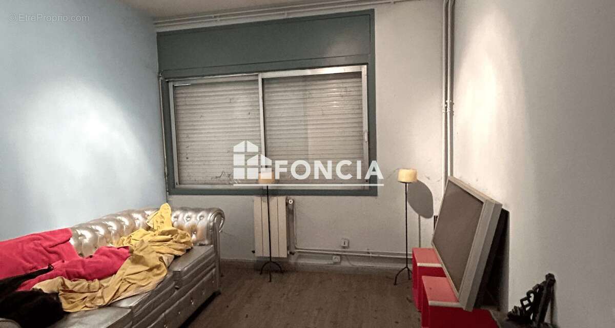 Appartement à MARSEILLE-8E