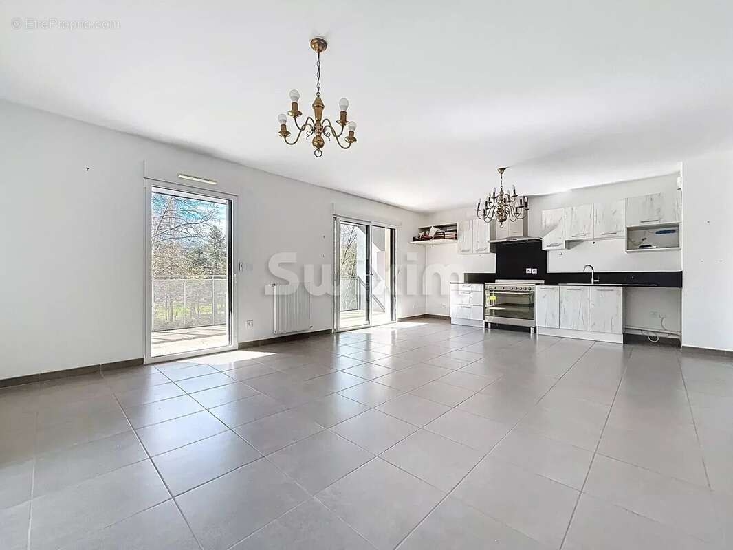 Appartement à CHASSE-SUR-RHONE
