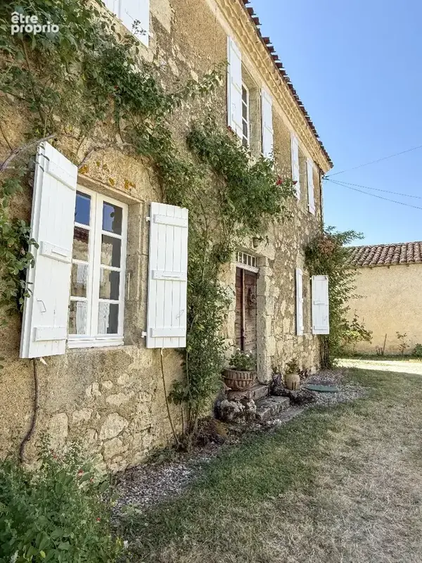 BAZIAN Maison de charme avec jardin et deux terrasses - photo 25