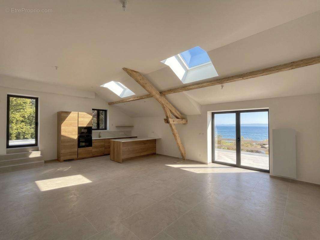 Appartement à EXCENEVEX