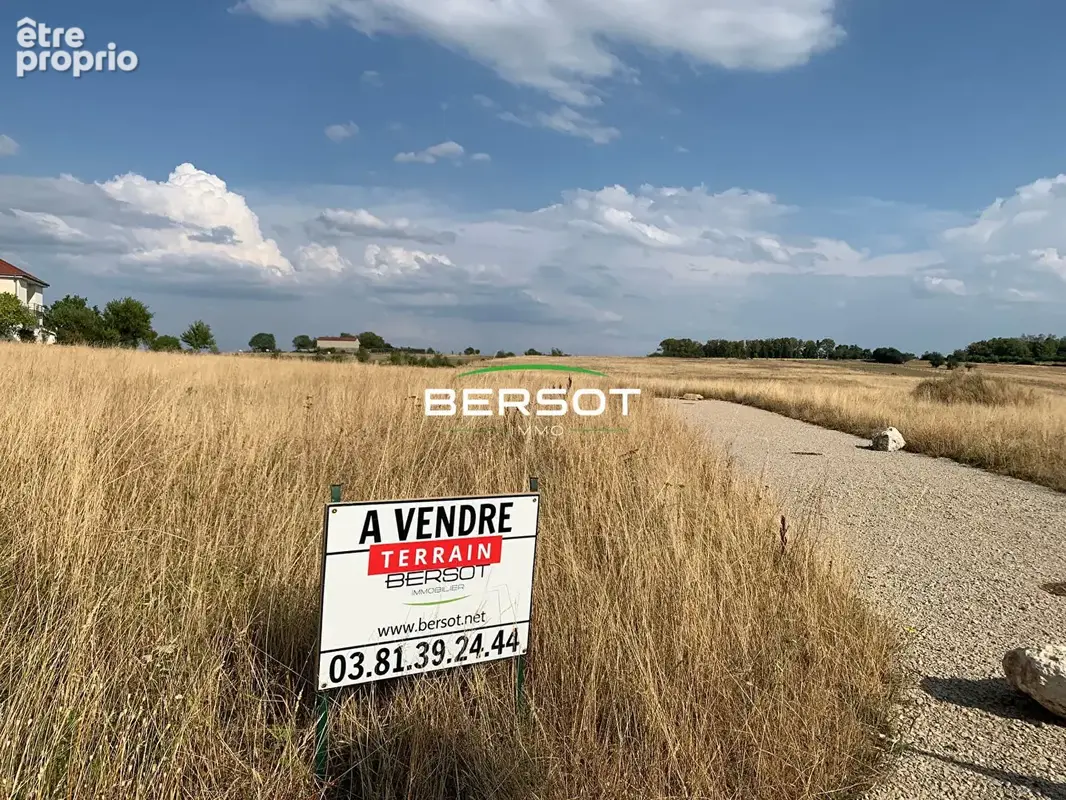 EXCLUSIVITE Terrain constructible viabilisé 527m² plat et bien exposé au calme ? L'Hôpital-du-Grosbois proche Valdahon - photo 6
