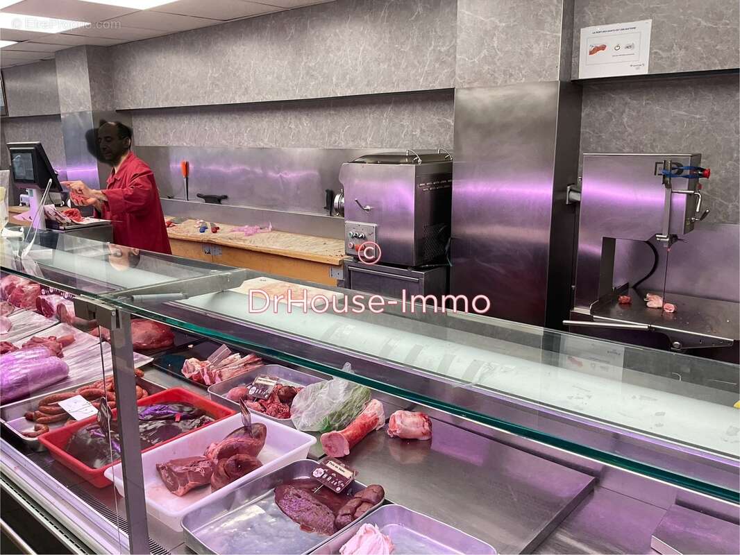 Commerce à PARIS-11E