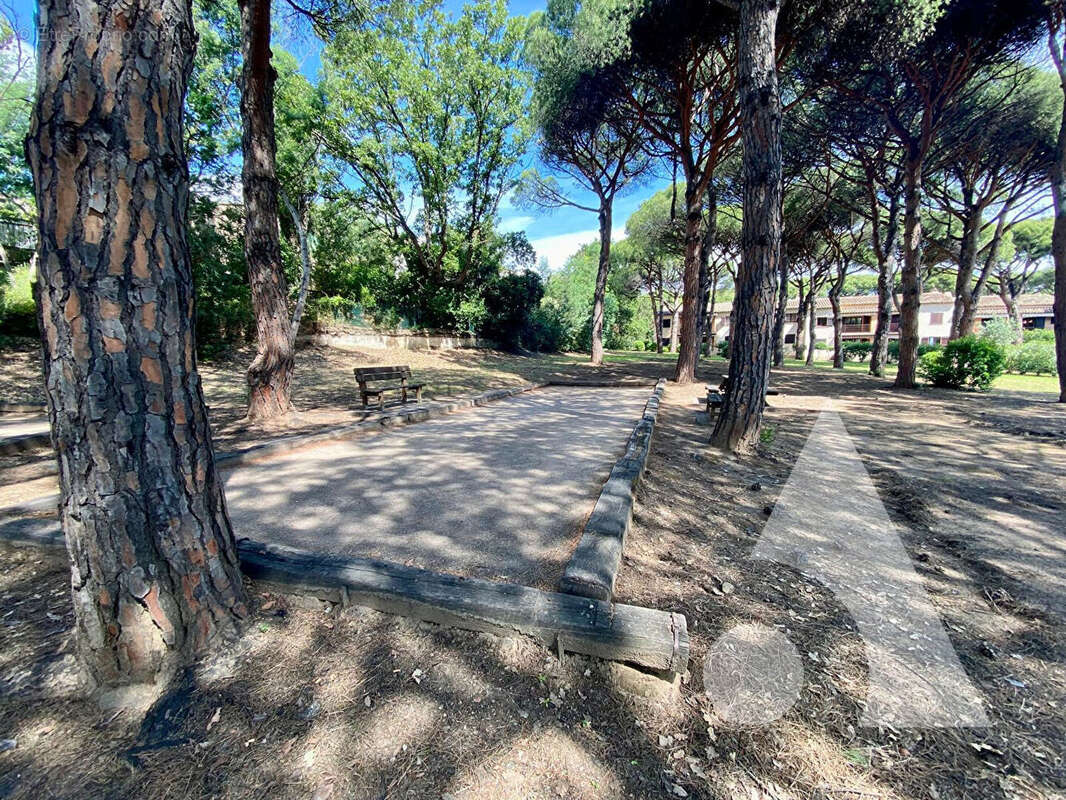 Appartement à LES ISSAMBRES