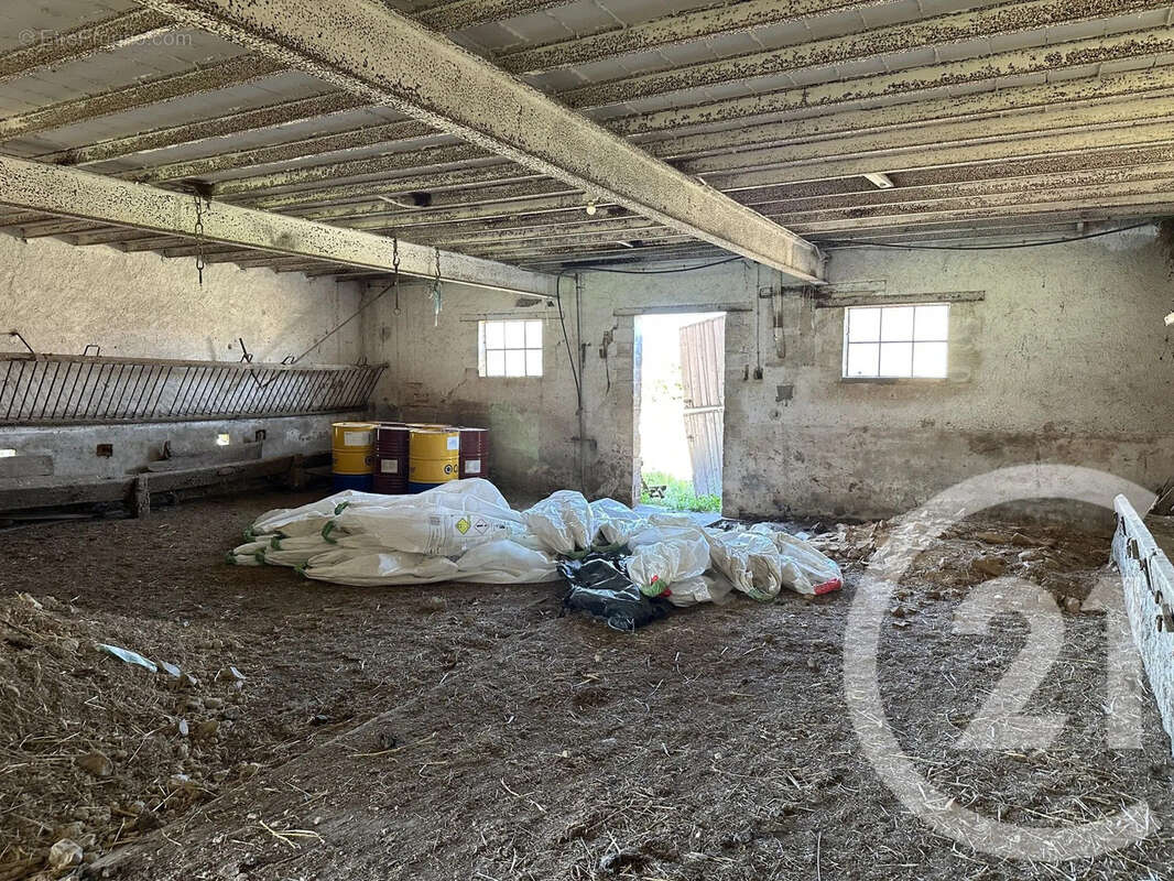 Maison à SURY-ES-BOIS