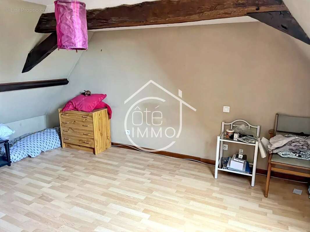 Maison à SAINT-PIERRE-D&#039;EYRAUD