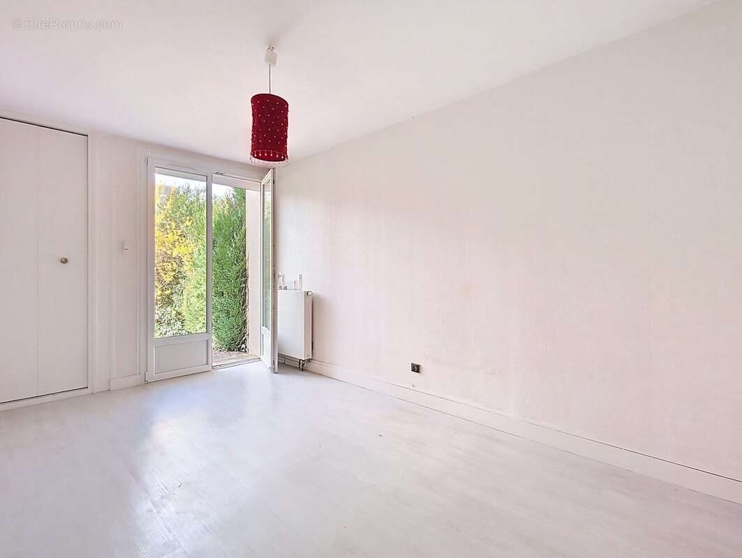 Maison à SAINT-GERVAIS-LA-FORET