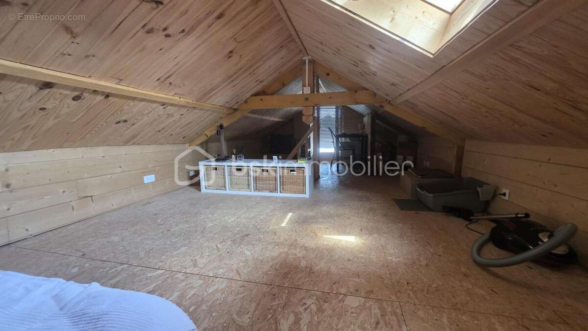 Maison plain-pied 50 m2 + combles - 3 chambres - cave et jardin - photo 13
