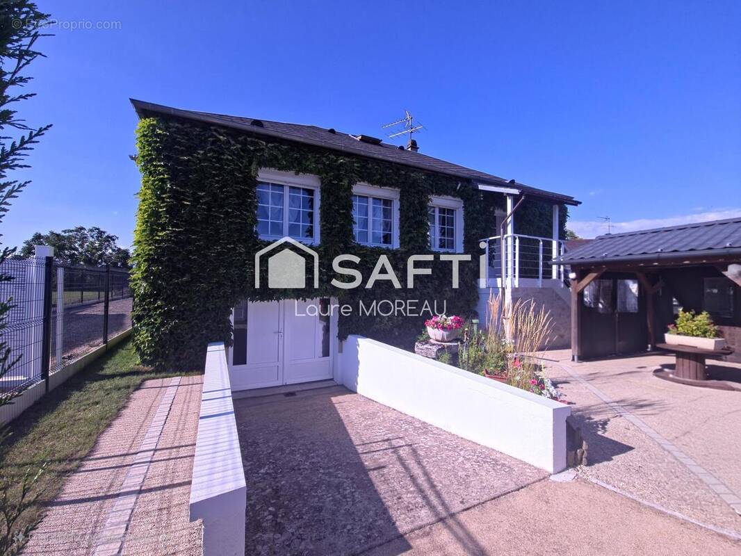 Photo 1 - Maison à LA COUTURE-BOUSSEY