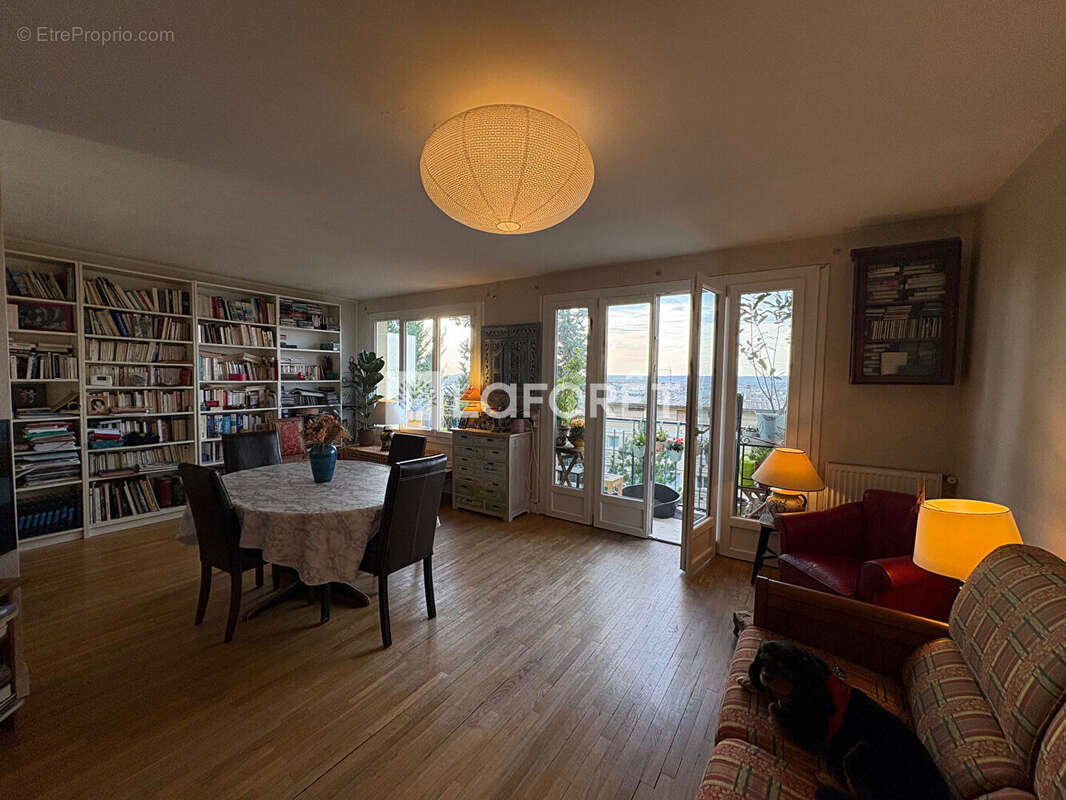 Appartement à MEULAN