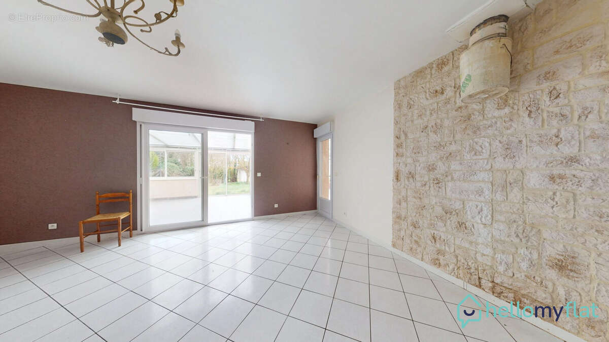 Maison à LA VEUVE