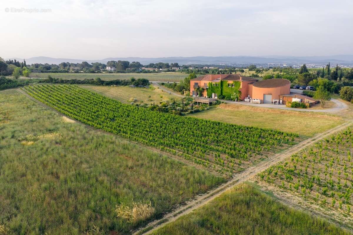 Autre à VILLEMOUSTAUSSOU