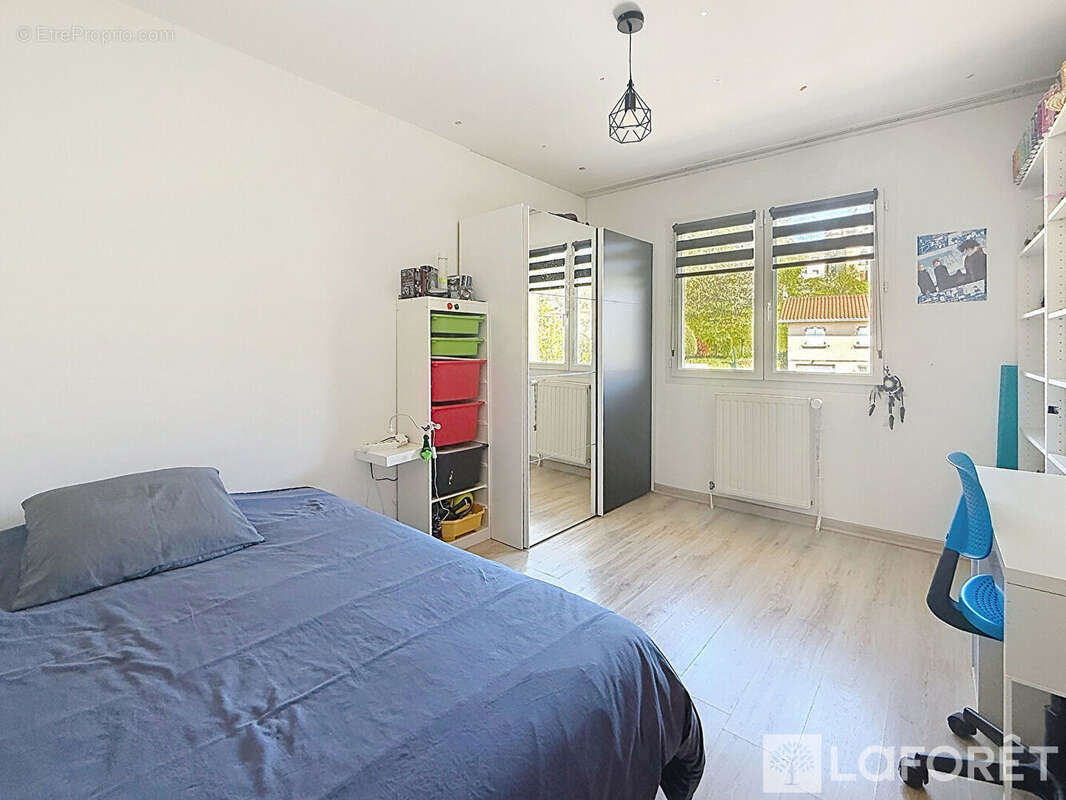 Maison à BOURGOIN-JALLIEU