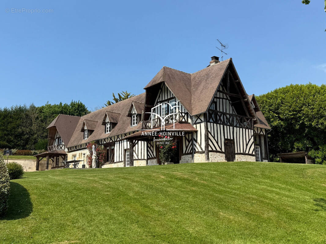 Maison à ENGLESQUEVILLE-EN-AUGE