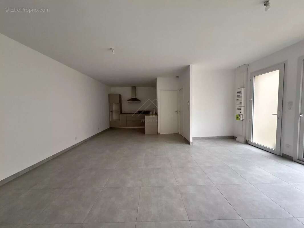 Appartement à TREPT