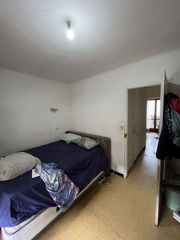 Appartement à MARSEILLE-3E
