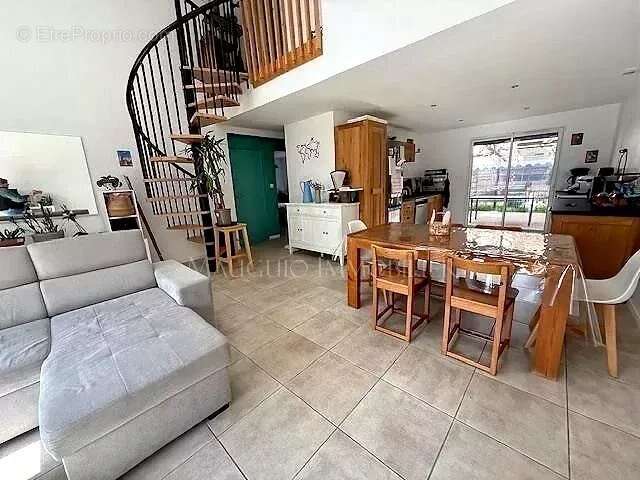 Maison à LANSARGUES