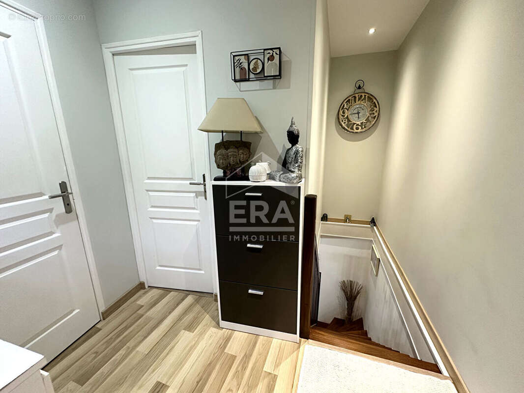 Autre à LORREZ-LE-BOCAGE-PREAUX