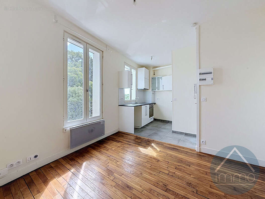 Appartement à COLOMBES