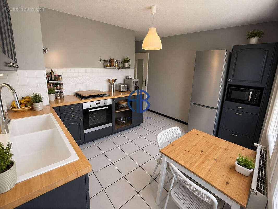 Appartement à BOURGOIN-JALLIEU