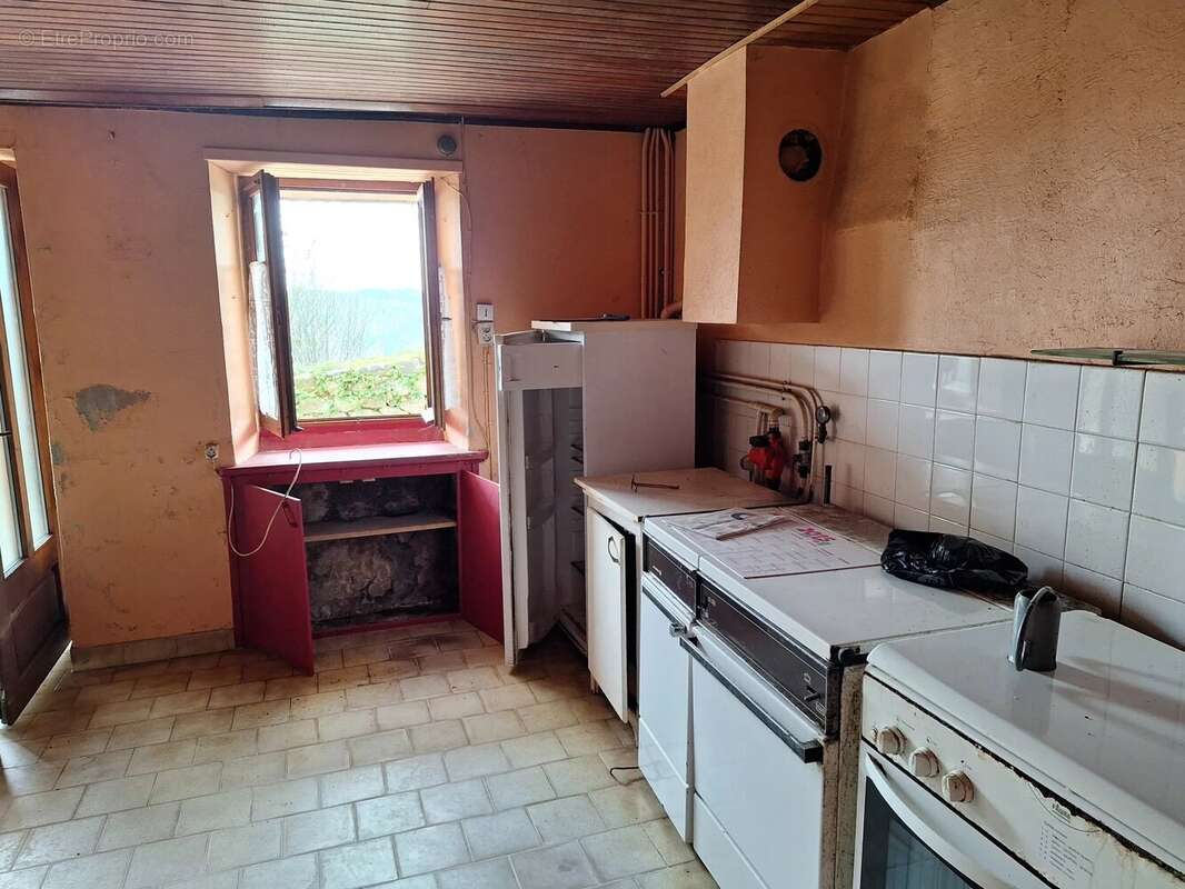 Maison à GILHOC-SUR-ORMEZE