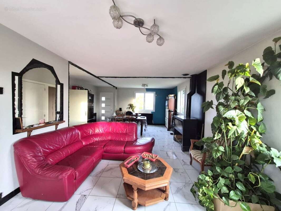 Maison à LA PLAINE