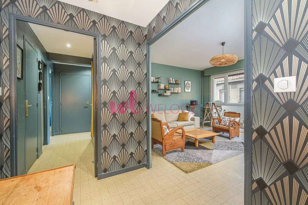Appartement à MARSEILLE-5E