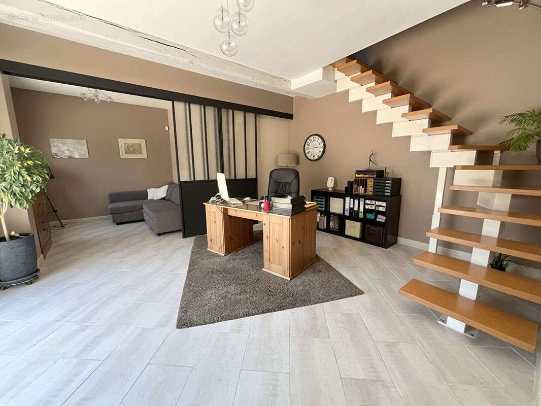 Maison 240 m² à Pont-Sainte-Maxence  - photo 9