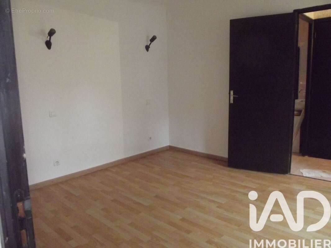 Photo 9 - Appartement à LE LUC