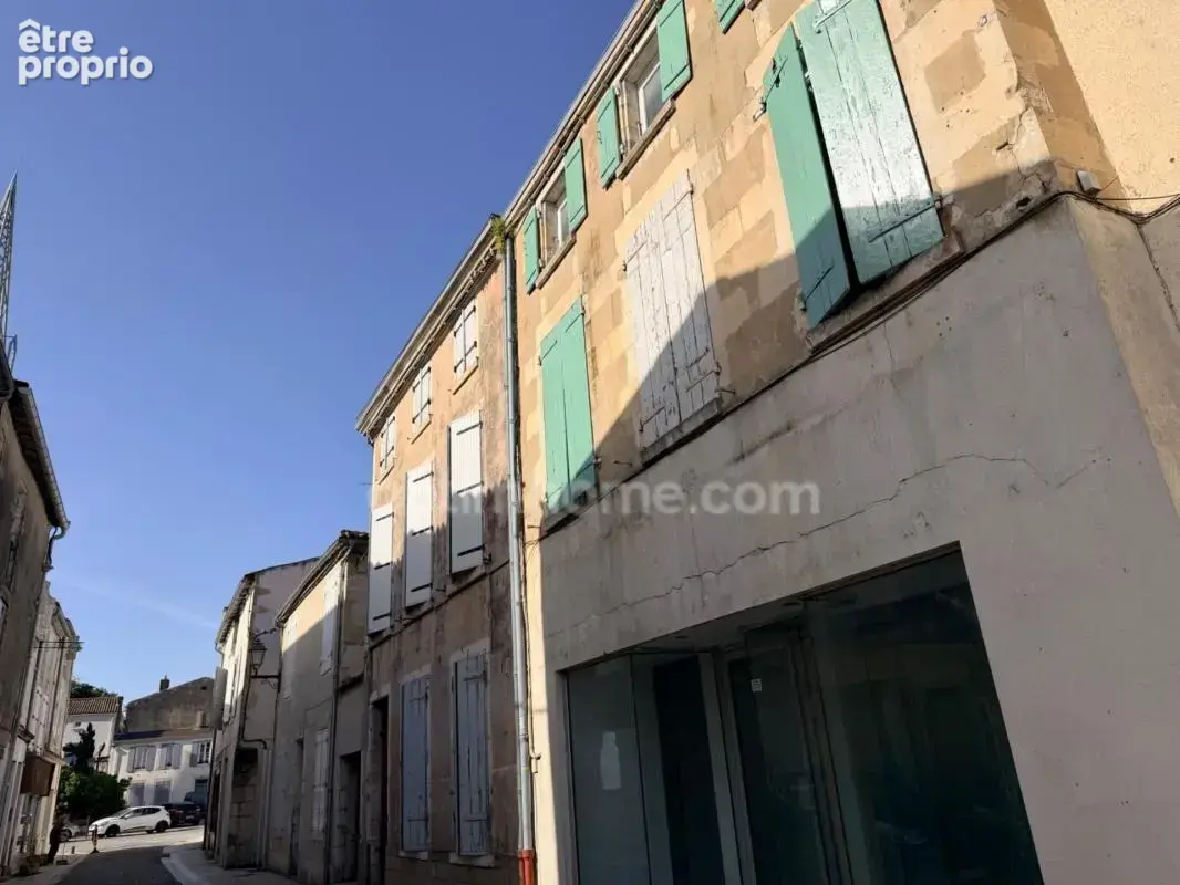 Immeuble de rapport clé en main en plein centre de marans  17230 - photo 4