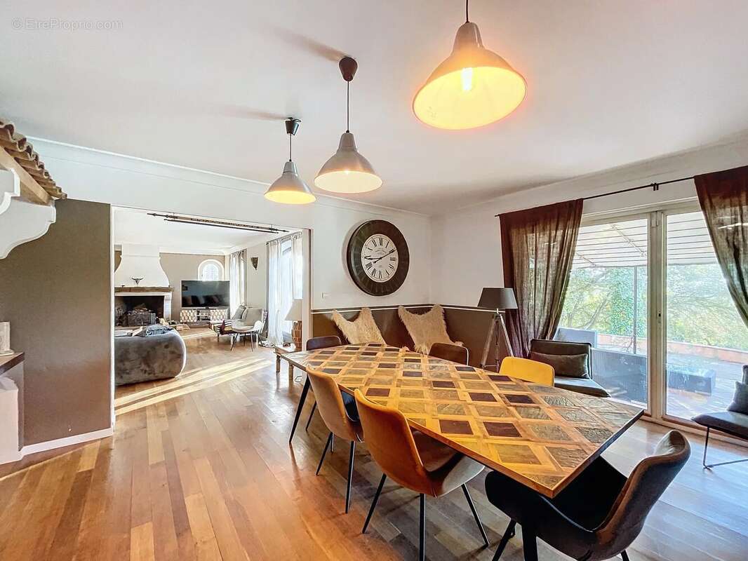 Maison à TRANS-EN-PROVENCE