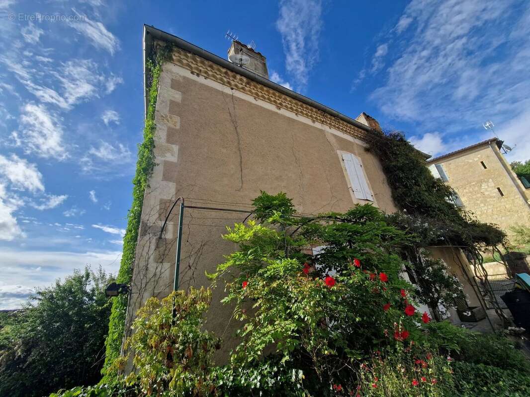 Maison à PESSAN