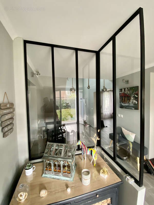 Maison à MARGENCY