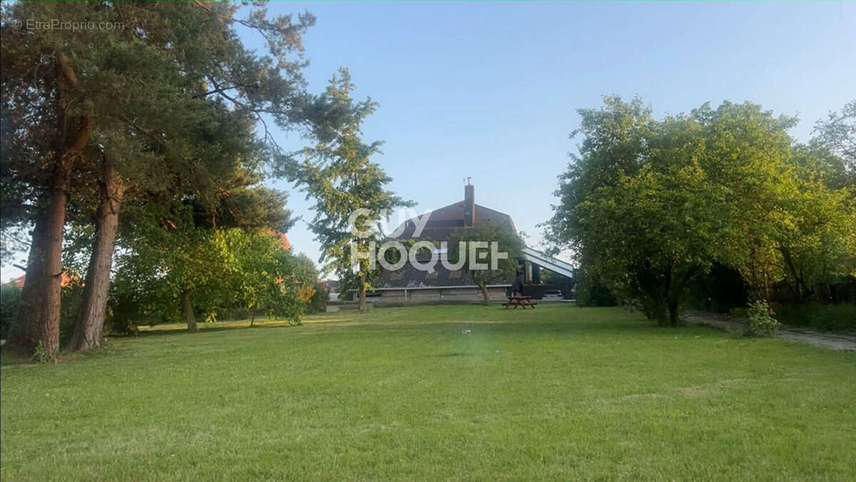 Maison à MONT-BERNANCHON