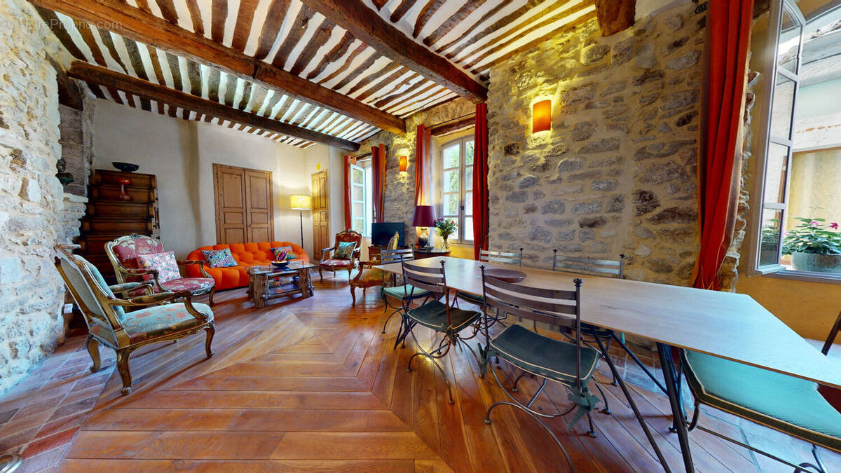 Maison à MOLLANS-SUR-OUVEZE