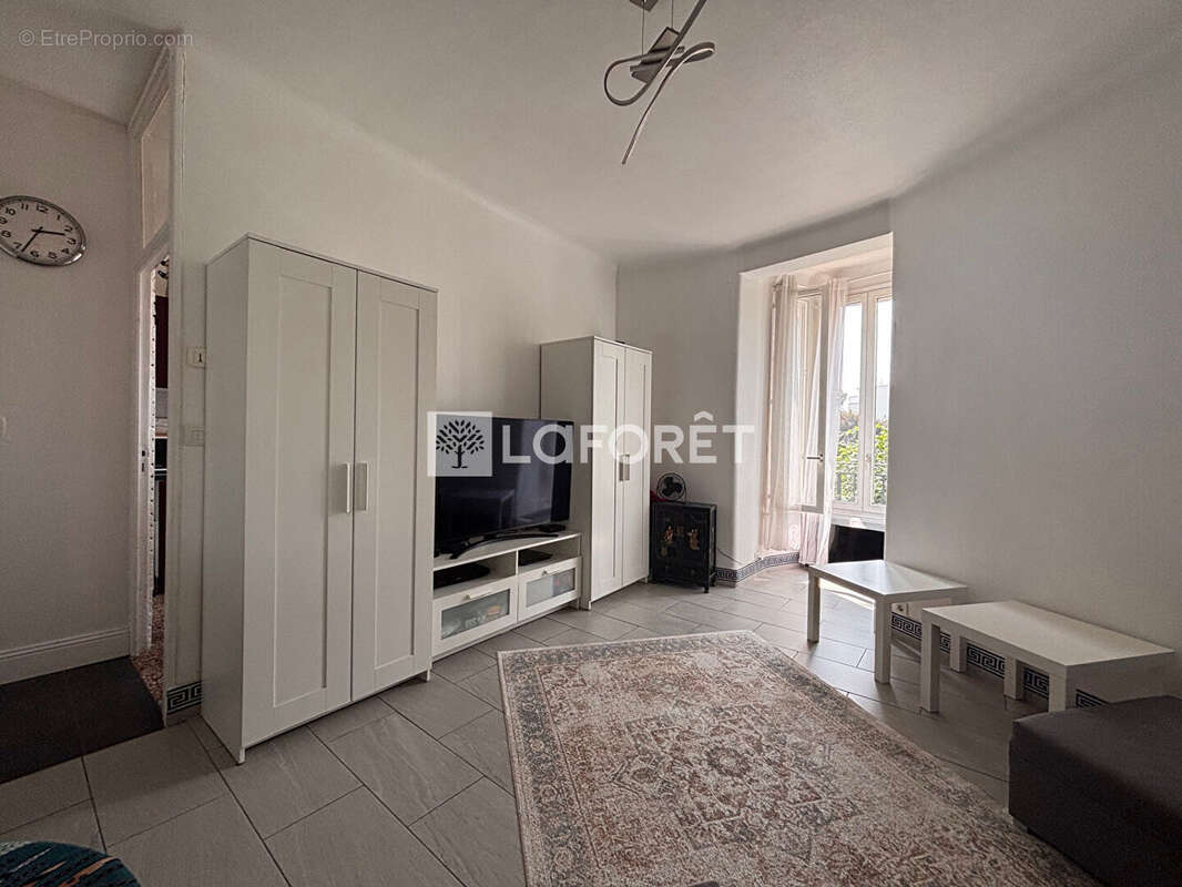 Appartement à VILLEMOMBLE