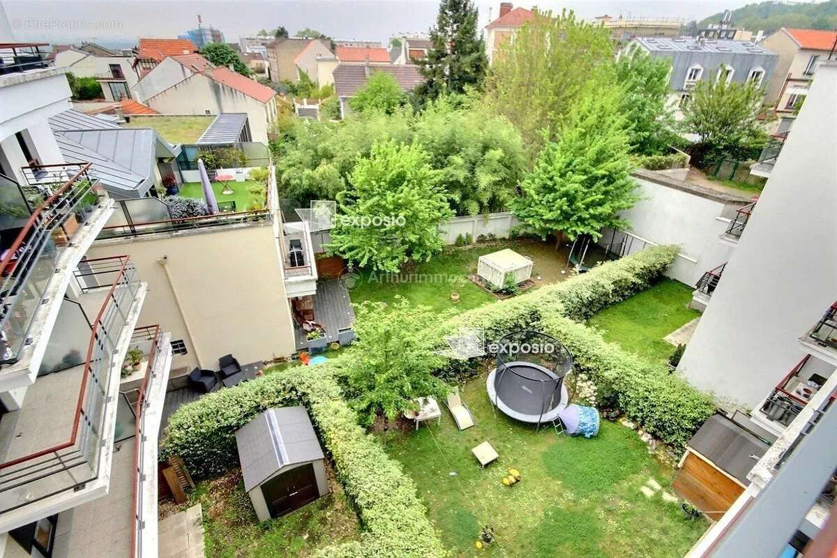 Appartement à SURESNES