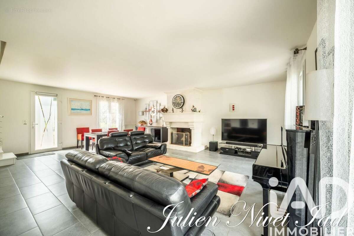 Maison 175 m² à Guiry-En-Vexin  - photo 5