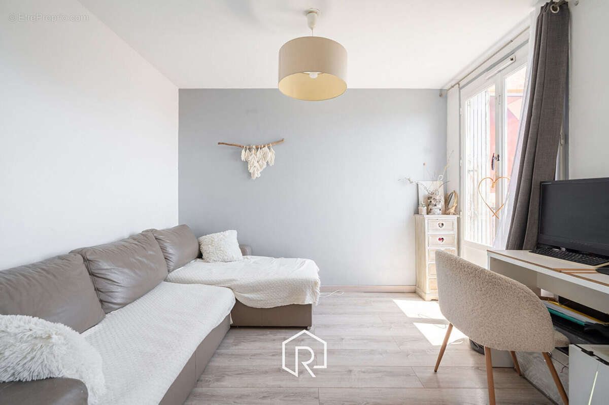Appartement à MARSEILLE-12E