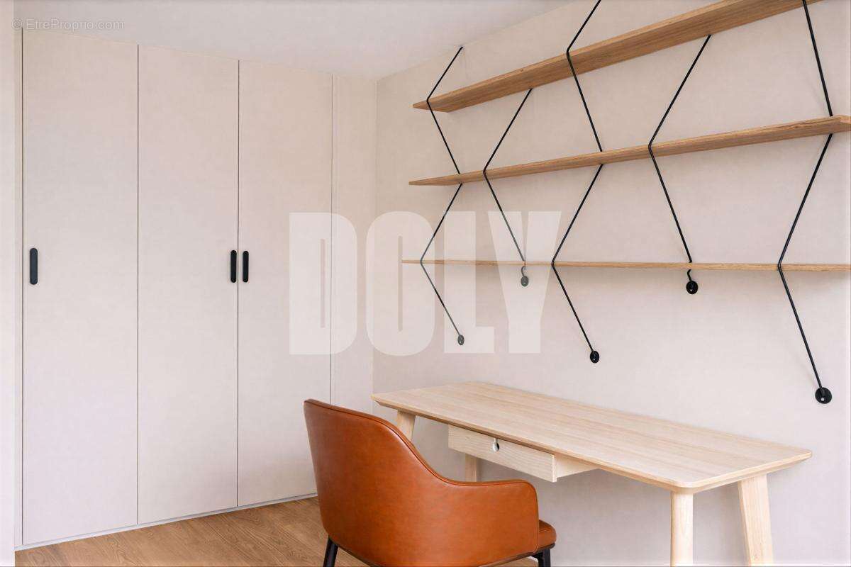 Appartement à PARIS-8E
