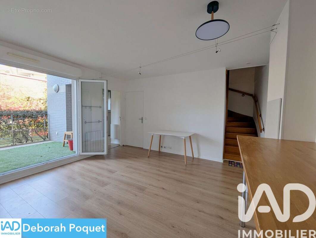 Photo 2 - Appartement à CORBEIL-ESSONNES
